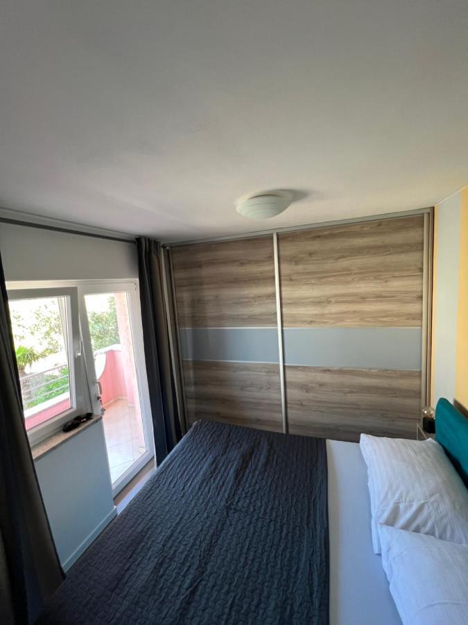 Apartments Cosic Klenovica Luaran gambar