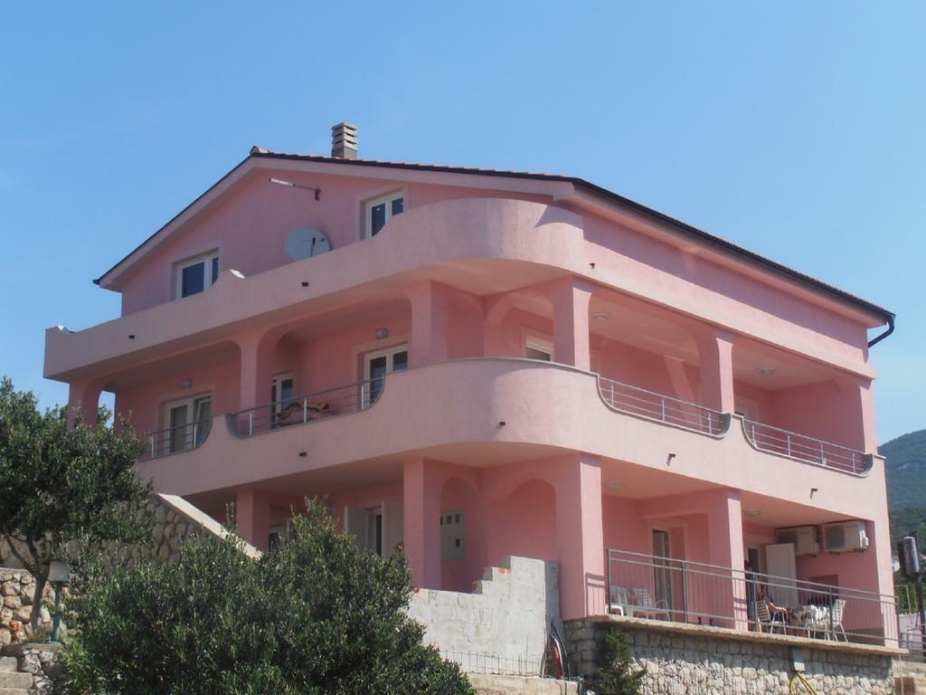 Apartments Cosic Klenovica Bilik gambar