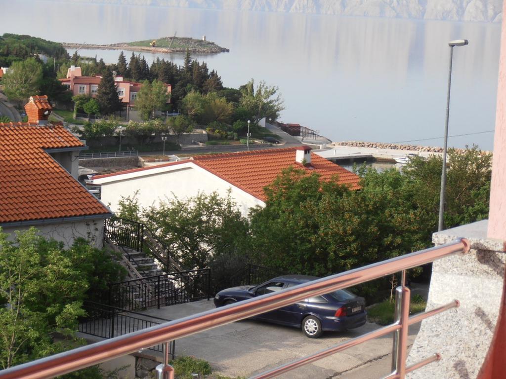 Apartments Cosic Klenovica Bilik gambar